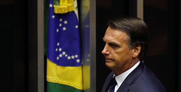 Bolsonaro approuve le rapprochement entre embraer et boeing