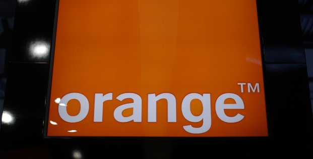 Orange: la hausse des ventes ralentit au troisieme trimestre, objectifs confirmes
