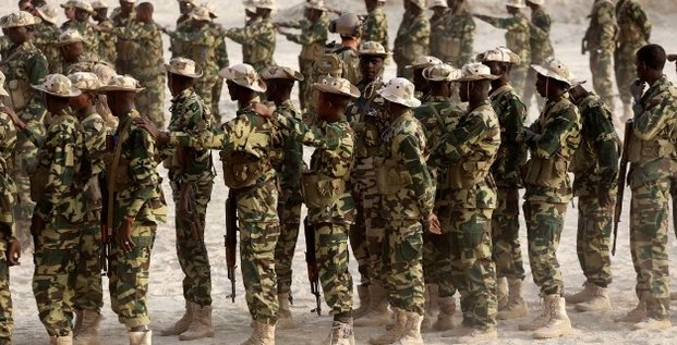 armée soldats Tchad