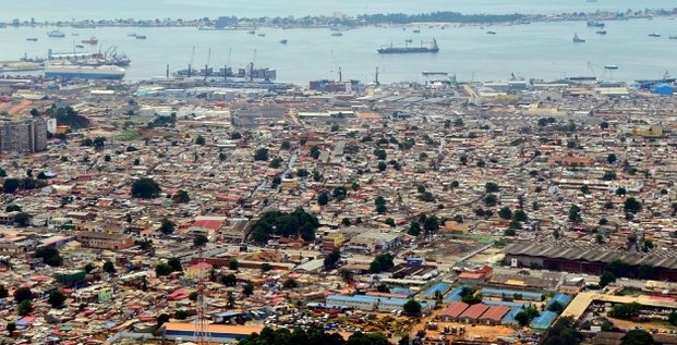 Luanda angola port