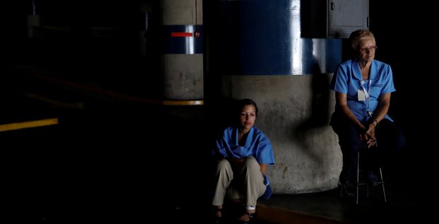 Une grande partie du venezuela a nouveau privee d'electricite