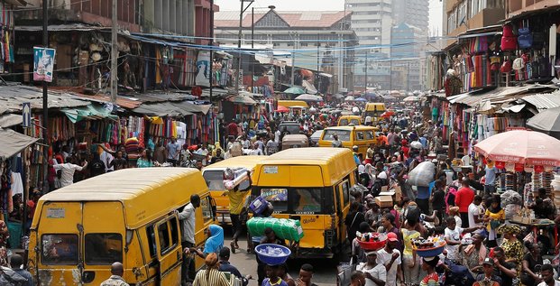 Nigeria Nigéria Lagos population démographie foule commerce trafic routes circulation Afrique