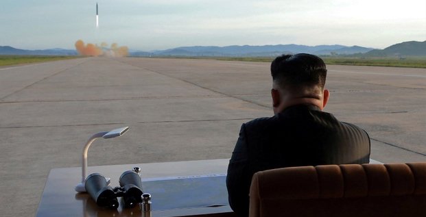 Kim jong-un a de nouveau supervise les essais nord-coreens, rapporte kcna