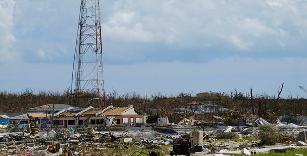 Le bilan de l'ouragan dorian aux bahamas s'alourdit a 20 morts