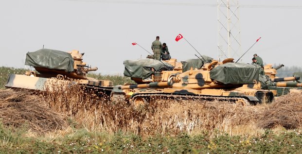 La turquie poursuit son offensive, l'armee syrienne en profite