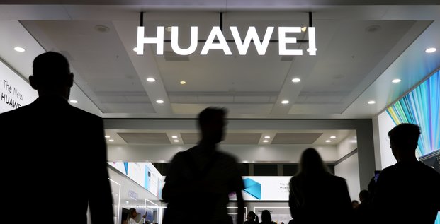 Telecoms: les usa s'en prennent a nouveau aux chinois huawei et zte