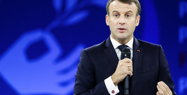 Macron annonce des moyens supplementaires pour l'hopital
