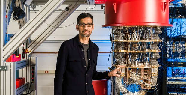 Sundar Pichai, PDG de Google et Alphabet, dans le laboratoire Google AI Quantum de Santa Barbara, en Californie