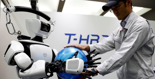 Robot humanoïde Toyota Motor Corp