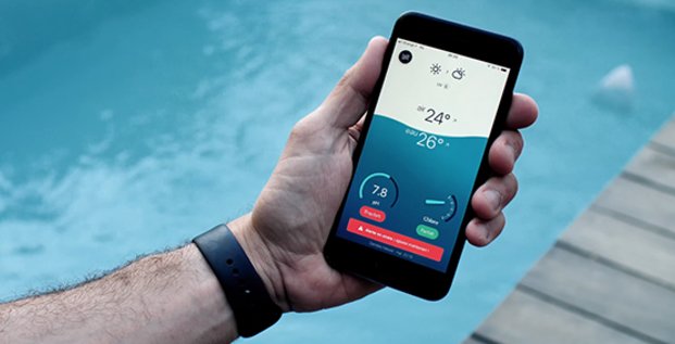 Flipr a créé un système intelligent d'analyse et d'entretien pour piscine