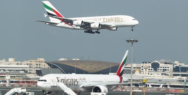 Coronavirus: emirates demande aux salaries de prendre des conges sans solde