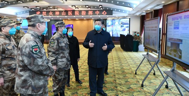 Xi Jinping est arrivé mardi 10 mars à Wuhan, puis s'est rendu dès sa descente d'avion vers l'hôpital de Huoshenshan, celui qui avait été construit en 10 jours par une armée d'ouvriers