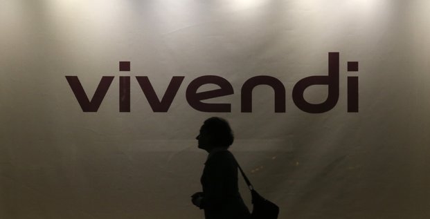Vivendi confirme son entree dans le capital de lagardere, a plus de 10%