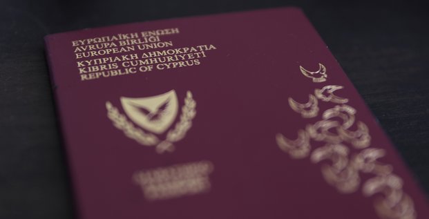 Ue: procedure d'infraction contre chypre et malte pour les passeports dores