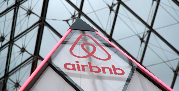 Airbnb vise desormais une entree en bourse a $42 milliards