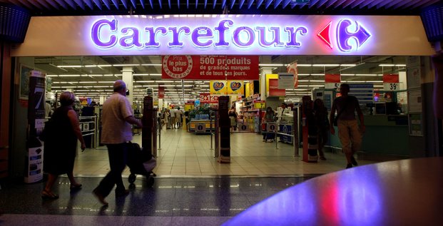 Carrefour prevoit de recruter 15.000 jeunes de la generation covid en france