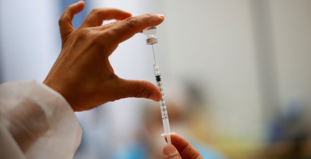 Usa: pfizer-biontech deposent une demande d'autorisation de leur vaccin pour les 12-15 ans