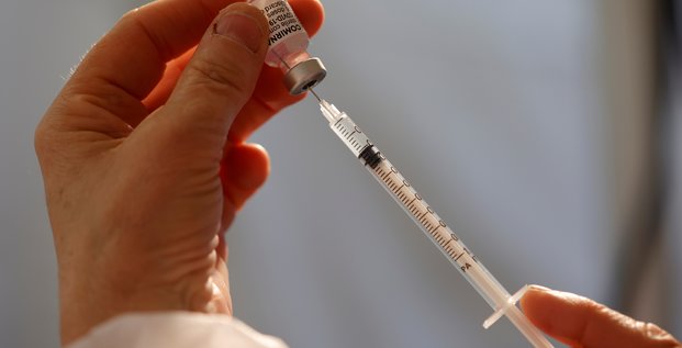 La france recoit ses premieres doses supplementaires de vaccin pfizer