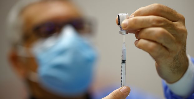 La vaccination en france ouverte a tous avant le 15 juin