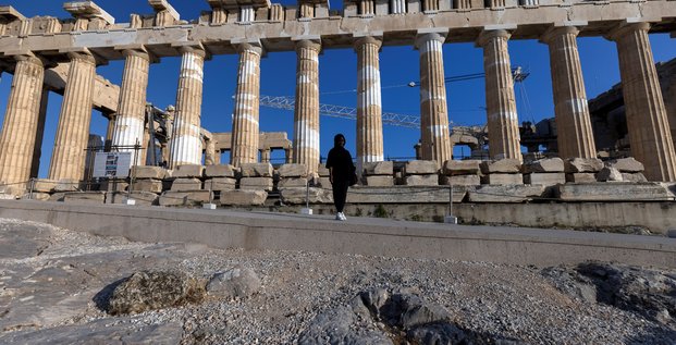 Sur l'acropole d'athenes, un nouveau sentier seme la discorde