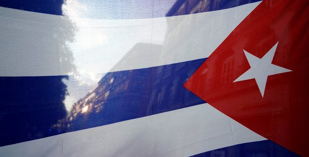L'ambassade de cuba en france dit avoir ete visee par des cocktails molotov