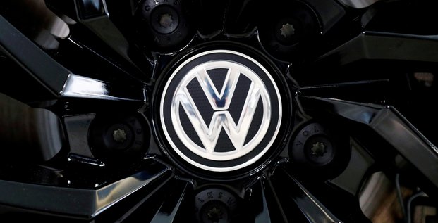 Volkswagen releve a nouveau ses perspectives de marge apres un benefice record au s1