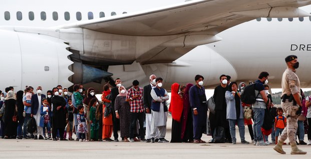 Deux vols d'evacuation d'afghanistan supplementaires effectues par la france