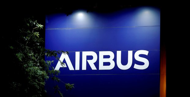 Airbus et airasia revoient les conditions d'une commande de centaines d'appareils