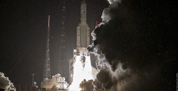 SES ministère des Armées Ariane 5 Arianespace