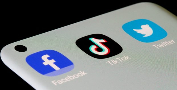 Russie: twitter, facebook et tiktok condamnes a des amendes pour contenus illegaux
