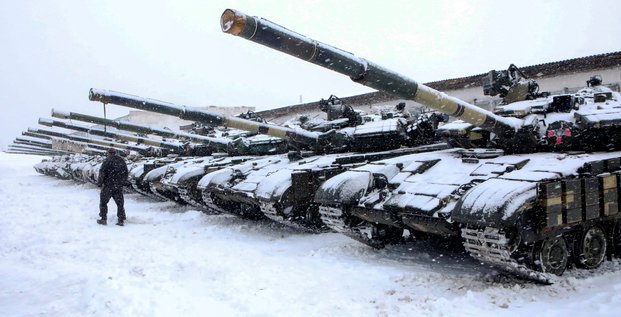 Gaz, Ukraine, Russie, chars, tanks,