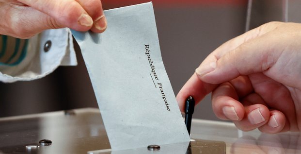 La france vote sans enthousiasme pour les elections regionales