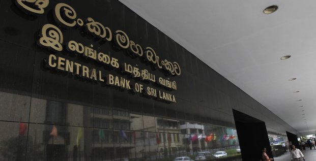 Le sri lanka suspend provisoirement le paiement de sa dette exterieure