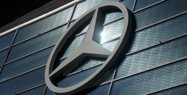 Mercedes-benz: les modeles electriques et haut de gamme dopent les benefices