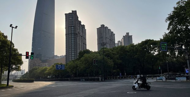Chine: de nouveaux cas de deces lies au covid detectes a shanghai, la population s'exaspere