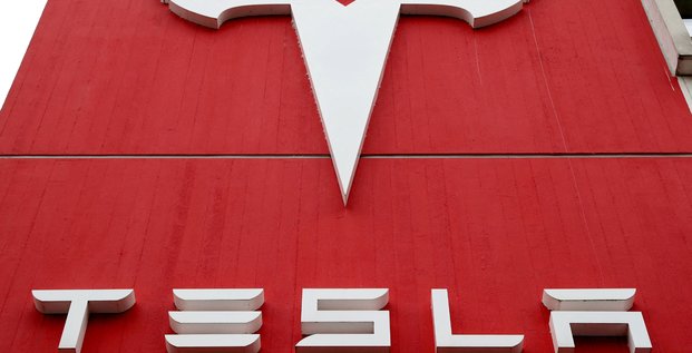 Tesla suspend ses projets en inde face a l'impasse sur les droits de douane-sources