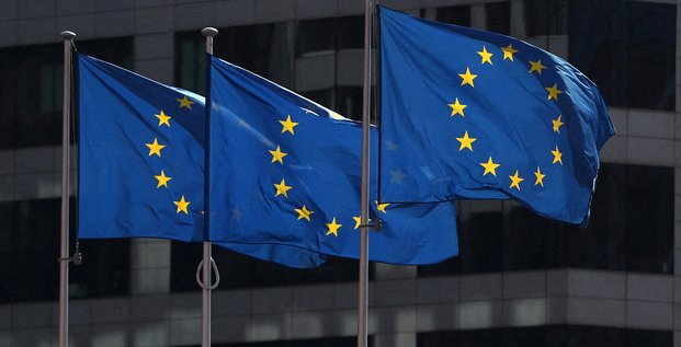 Zone euro: la commission europeenne abaisse ses previsions de croissance en raison de la guerre en ukraine