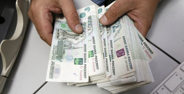 La russie devrait travailler a un elargissement des paiements en roubles, dit le kremlin