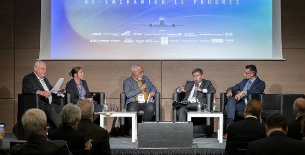 Paris Air Forum Lune Thales Alenia Space ESA Sodern Erems