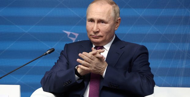 Russie: le kremlin ecarte les rumeurs sur la sante de poutine