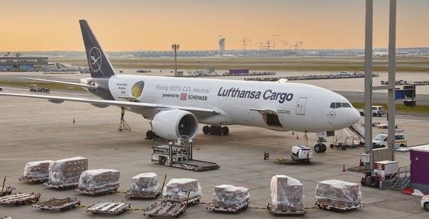 Lufthansa cargo, Boeing 777