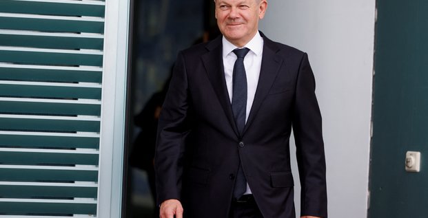Le chancelier allemand olaf scholz participe au conseil des ministres a berlin
