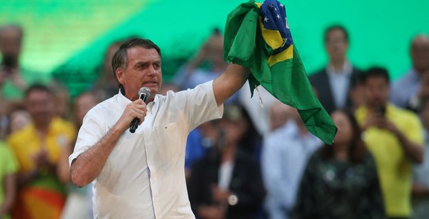 Bresil: bolsonaro lance officiellement sa campagne en vue d'une reelection