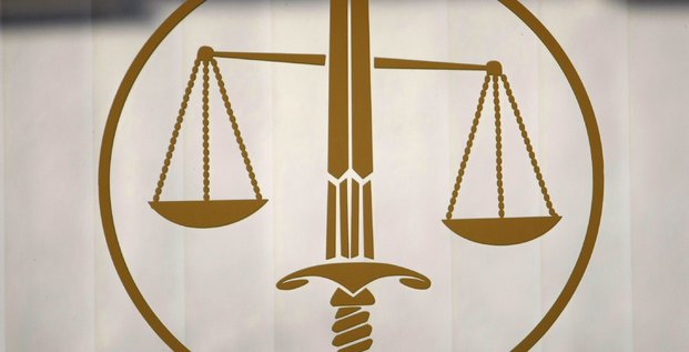Le symbole de la justice, avec l'epee et la balance