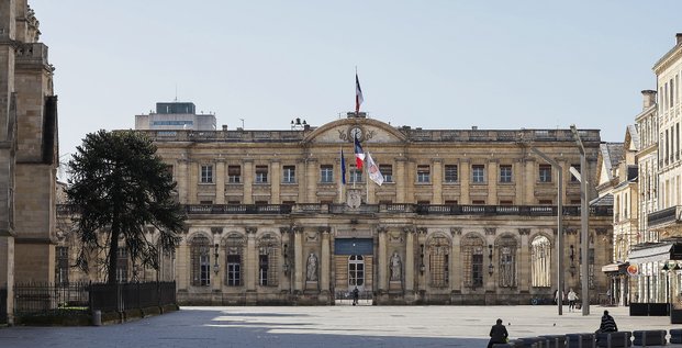 Confinement mairie de Bordeaux