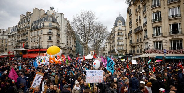 Manifestation contre le projet de reforme des retraites du gouvernement francais a paris