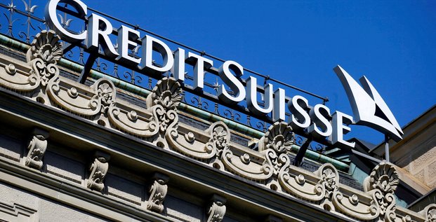 Le logo de credit suisse a zurich