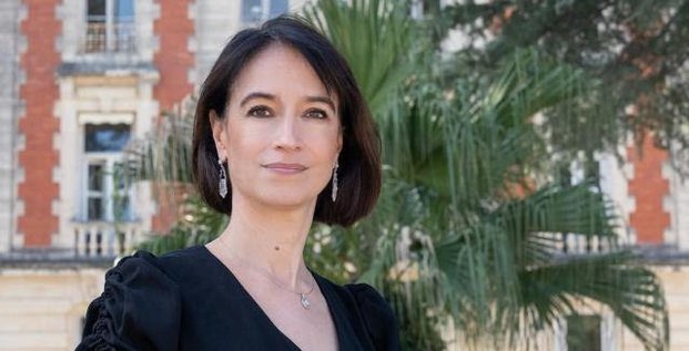 Anne Ferrer, nommée le 25 mars 2023, est la nouvelle directrice générale du CHU de Montpellier.
