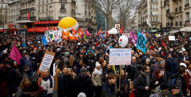 Manifestation contre le projet de reforme des retraites du gouvernement francais a paris