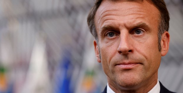 Le president francais emmanuel macron s'adresse aux medias a bruxelles